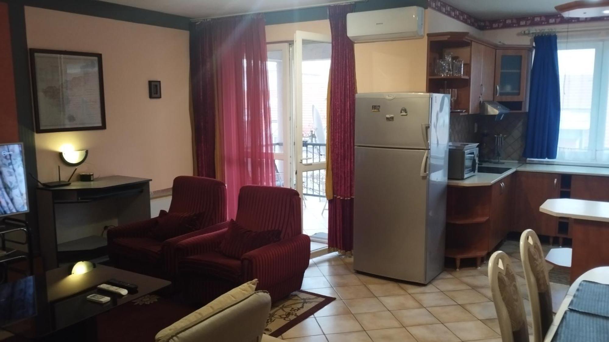 Tommy Apartman Хайдусобосло Экстерьер фото